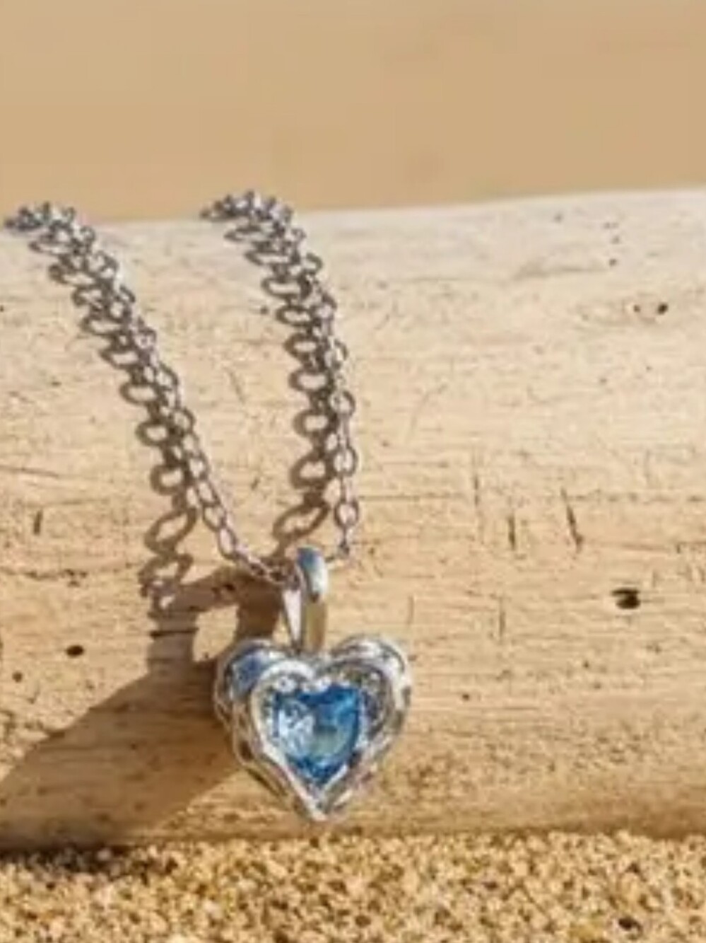 2/10🍀 Blue Heart Pendant Necklace
